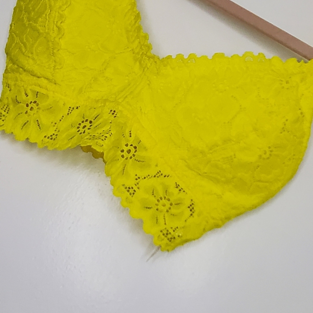 Bralette - Picture 4 of 7